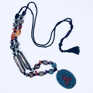 TIBETAN STATEMENT NECKLACE